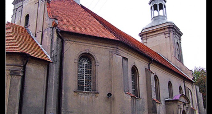 Kościół farny św. Stanisława Biskupa w Borku Wielkopolskim - zbliżenie